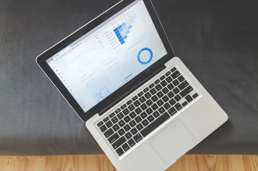 Cortar o digital em ano difícil? O que os dados dizem para a loja de móveis